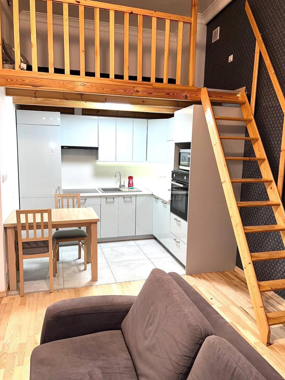 Apartament Stylish In The Centre -by Hik