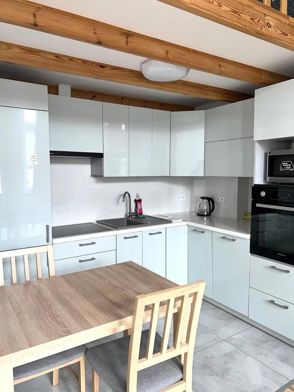 Stylish In The Centre -by Hik Apartament